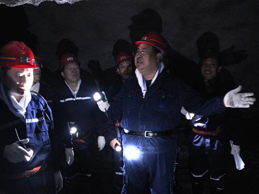 構(gòu)建煤礦安全管理體系的途徑淺析 構(gòu)建煤礦安全管理體系的途徑淺析