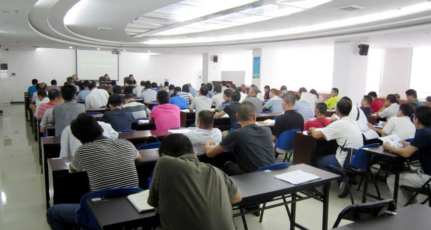 工貿(mào)行業(yè)小微企業(yè)安全標(biāo)準(zhǔn)化創(chuàng)建方法研究 工貿(mào)行業(yè)小微企業(yè)安全標(biāo)準(zhǔn)化創(chuàng)建方法研究