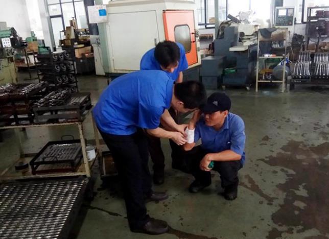 常用機(jī)械傷害事故的起因及安全措施 常用機(jī)械傷害事故的起因及安全措施