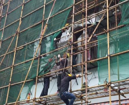 建筑雙排外架施工的安全防護方法淺述 建筑雙排外架施工的安全防護方法淺述