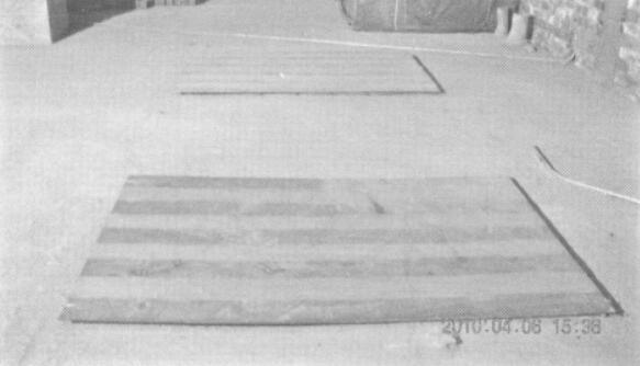 如圖1:地鐵內(nèi)部洞口臨邊圍護(hù) 如圖1:地鐵內(nèi)部洞口臨邊圍護(hù)