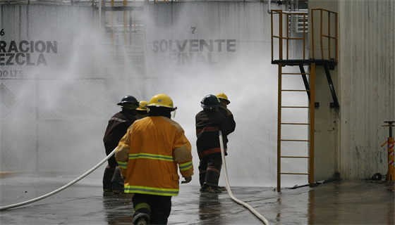 賽為安全 (3).jpg